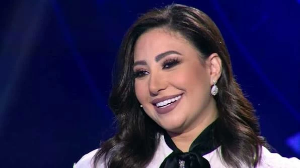 تبرئة الفنانة بوسي من قضية شيك بدون رصيد بعد التصالح